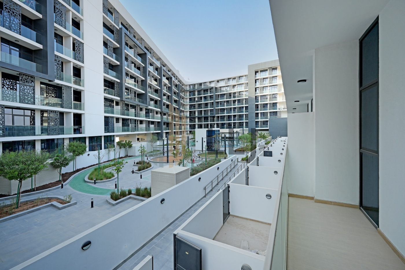 3 bedroom townhouse to rent - LLJ Group